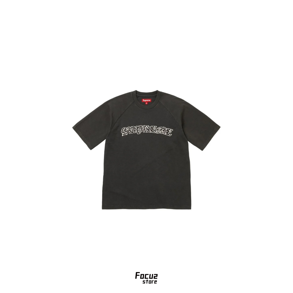 【Focus Store】現貨秒發 Supreme SS26 Week5 Embroidered Rhinestone Raglan S/S Top "Black" 貼鑽 短袖 黑色