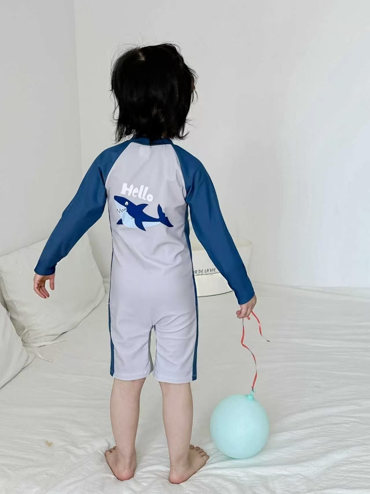 BYC04SW056BL  深海探險小鯊魚防曬連身泳衣連帽