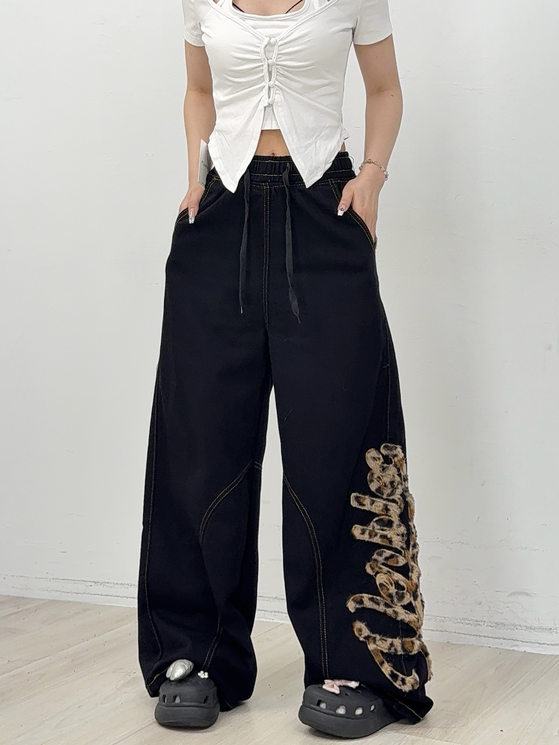 B86豹紋設計原色全鬆緊牛仔褲