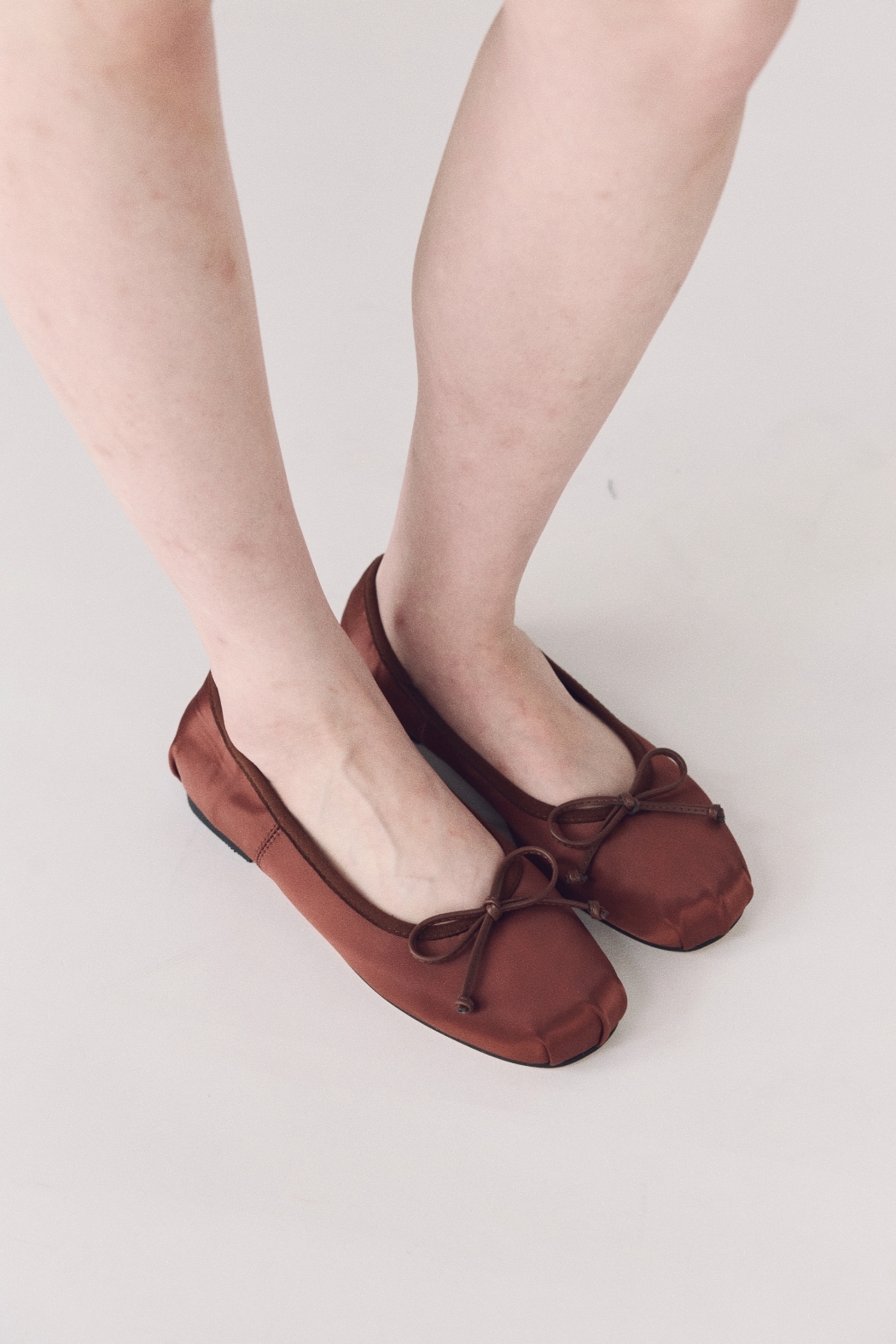 質感鍛面芭蕾舞鞋-棕