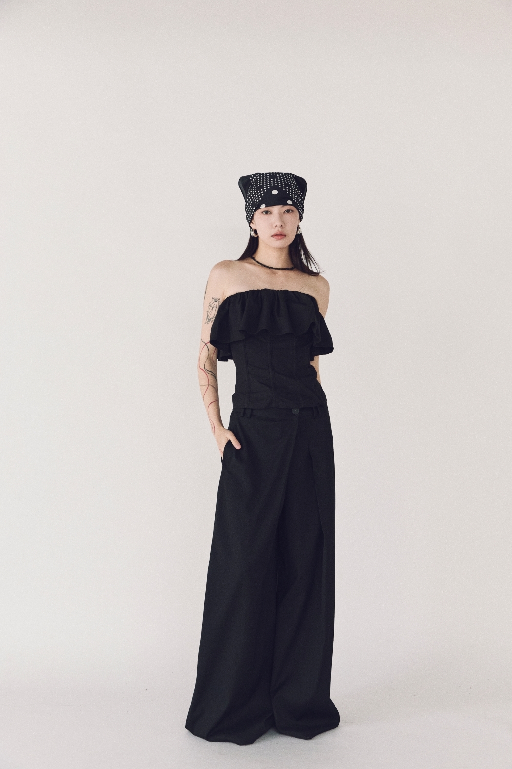 曲線魚骨波浪背心-黑