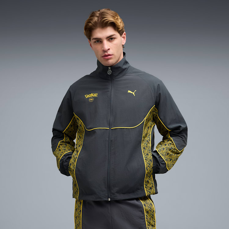 男款 PUMA X POKÉMON QUILTED JACKET/PUMATECH-X RELAXED TRACK PANTS 灰 皮卡丘 寶可夢 聯名 寬鬆 運動 套裝 外套 長褲【63491676/63491776】PMPOKÉ