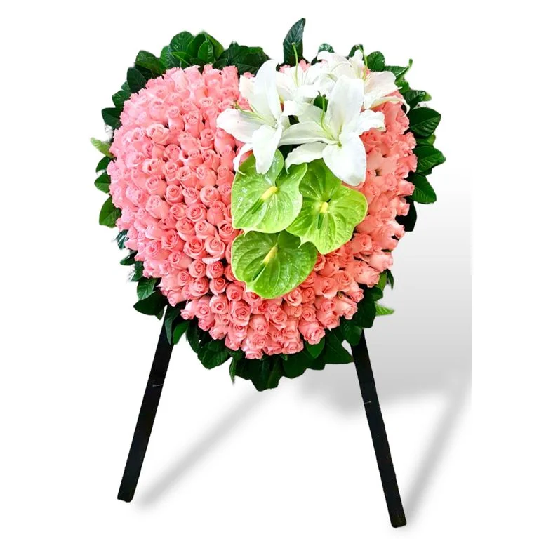 W - Condolences and Remembrance - In Memory of SYMH_16010