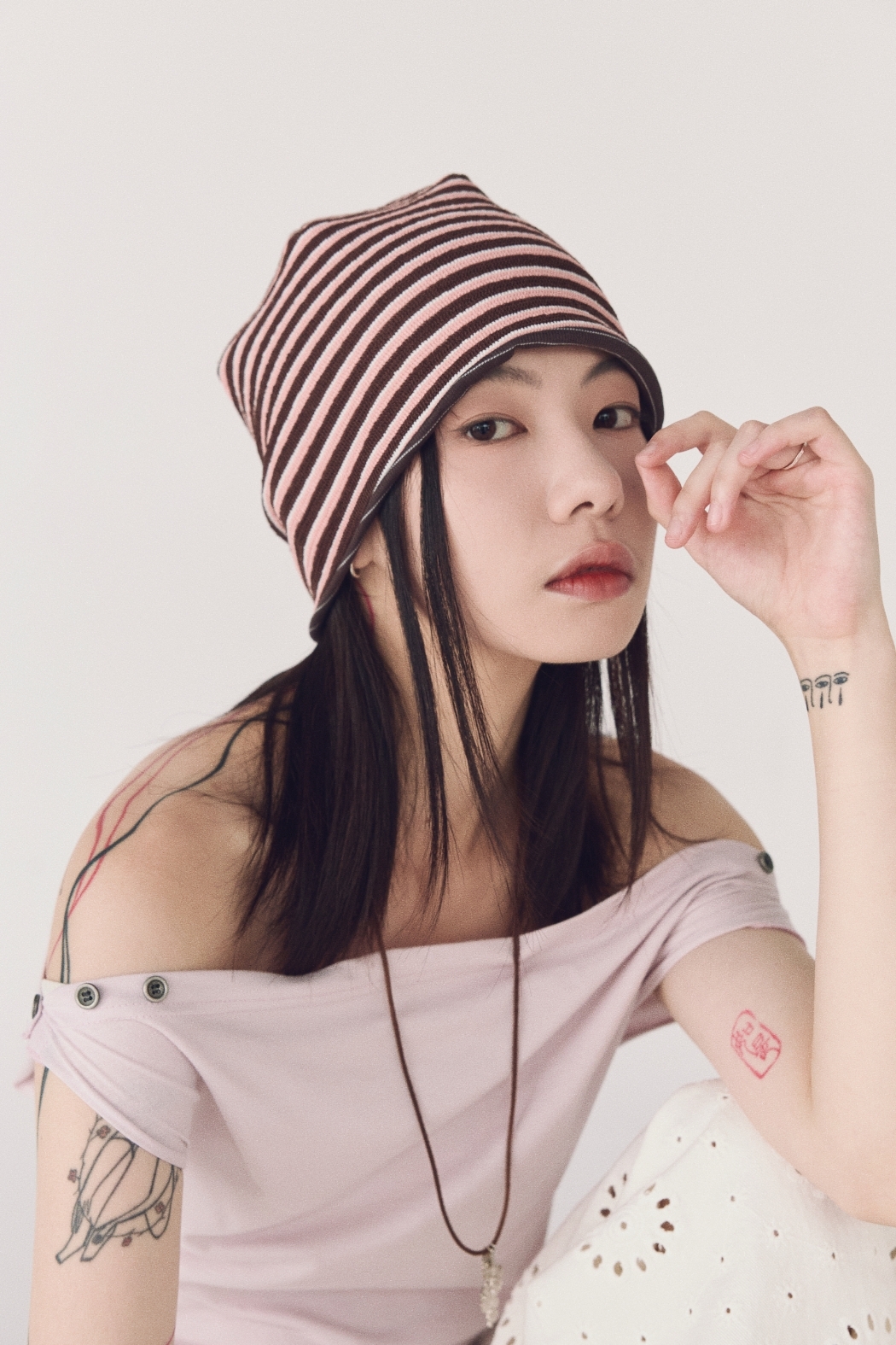 「一帽兩戴」美式橫條針織帽