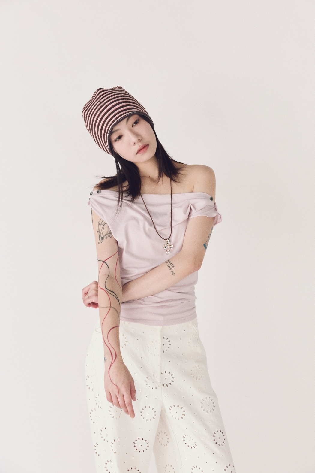 「一帽兩戴」美式橫條針織帽