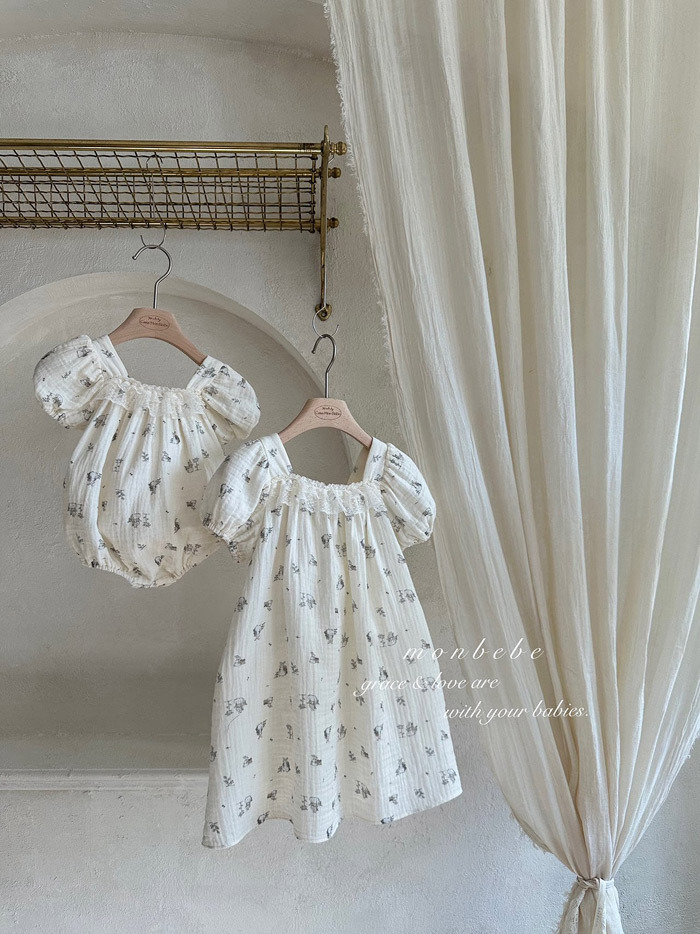 正韓夏Monbebe 蕾絲領兔兔包屁衣/洋裝