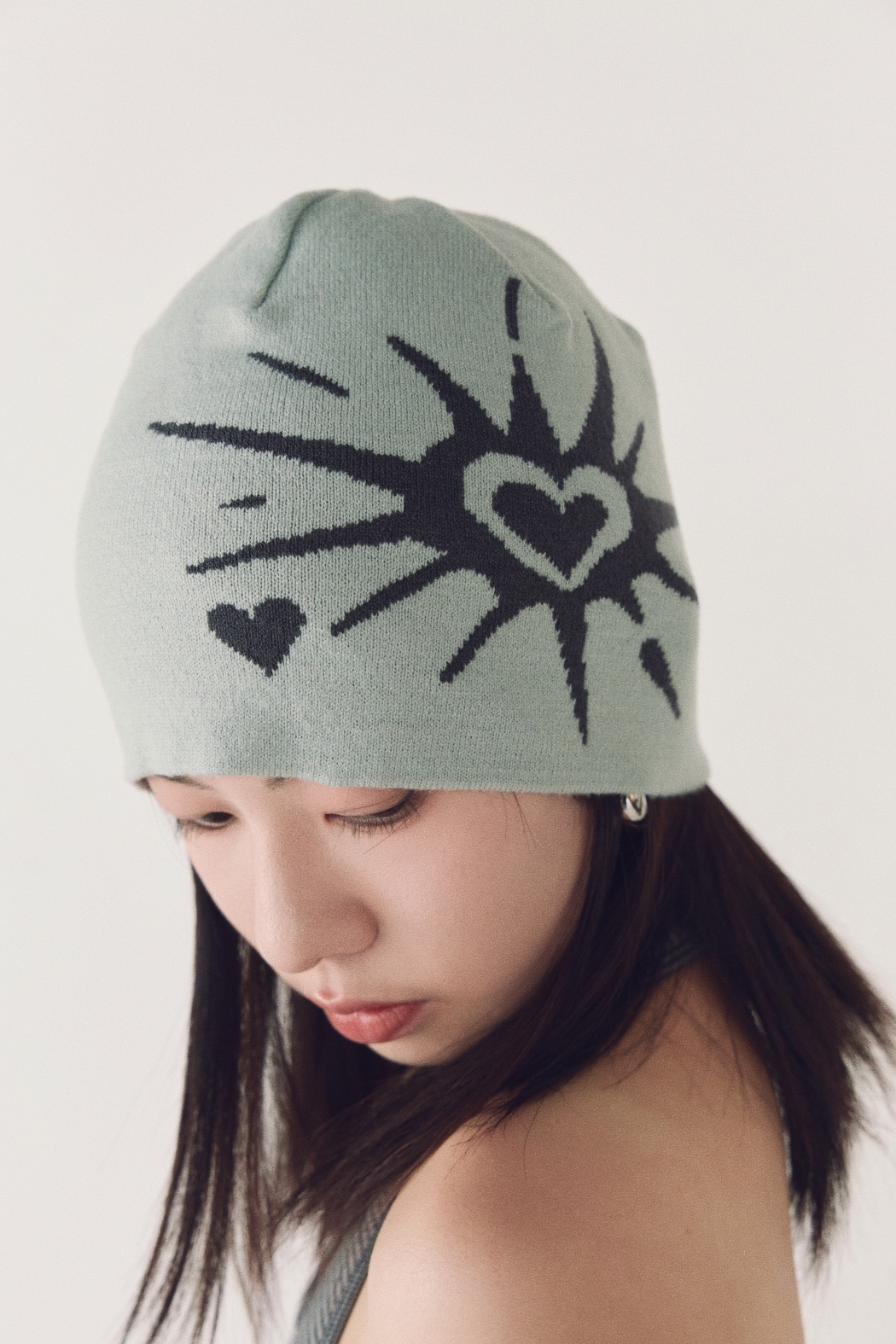 愛心圖騰針織冷帽-灰綠
