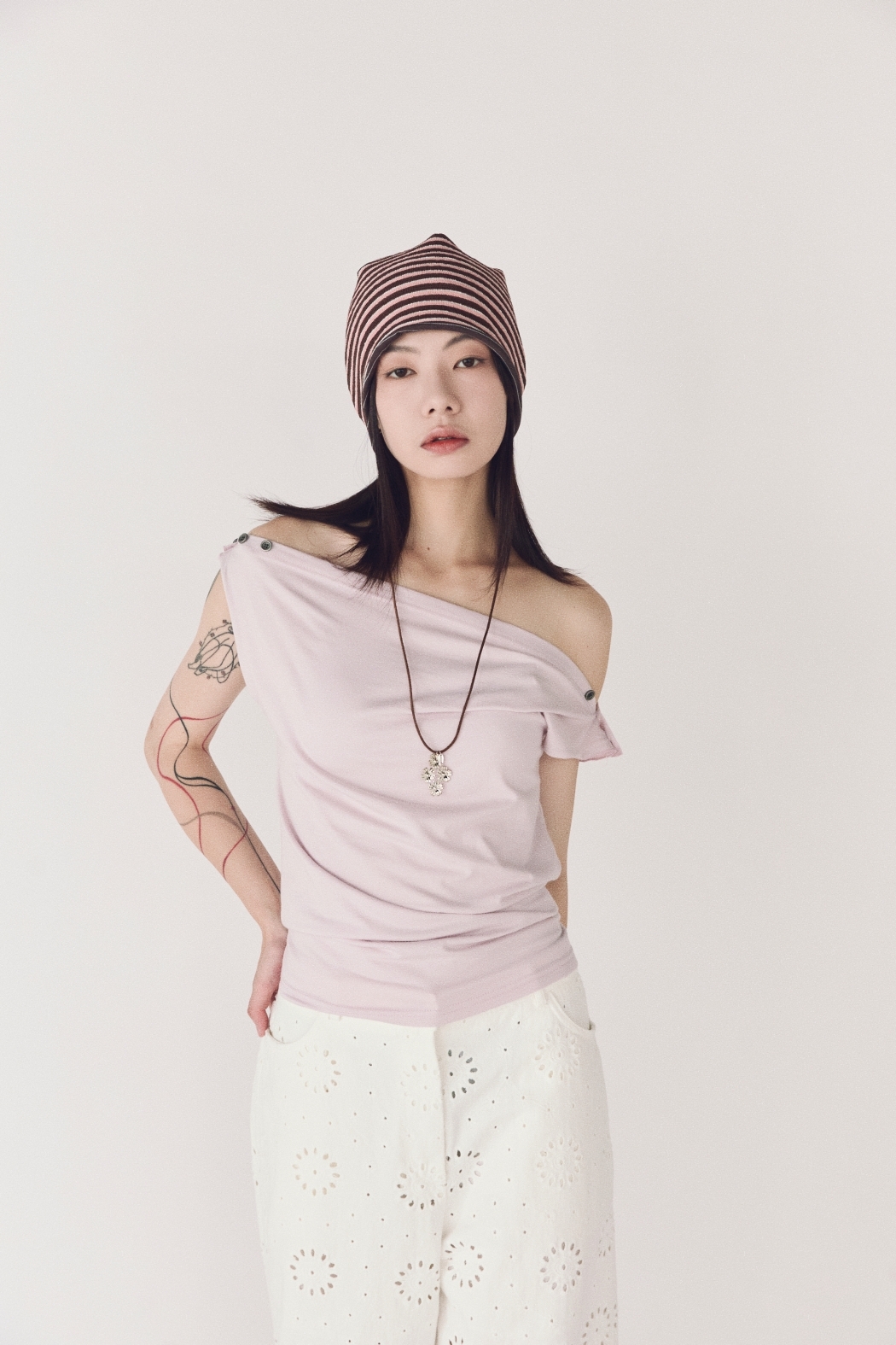 鈕釦小飛袖堆堆上衣-粉