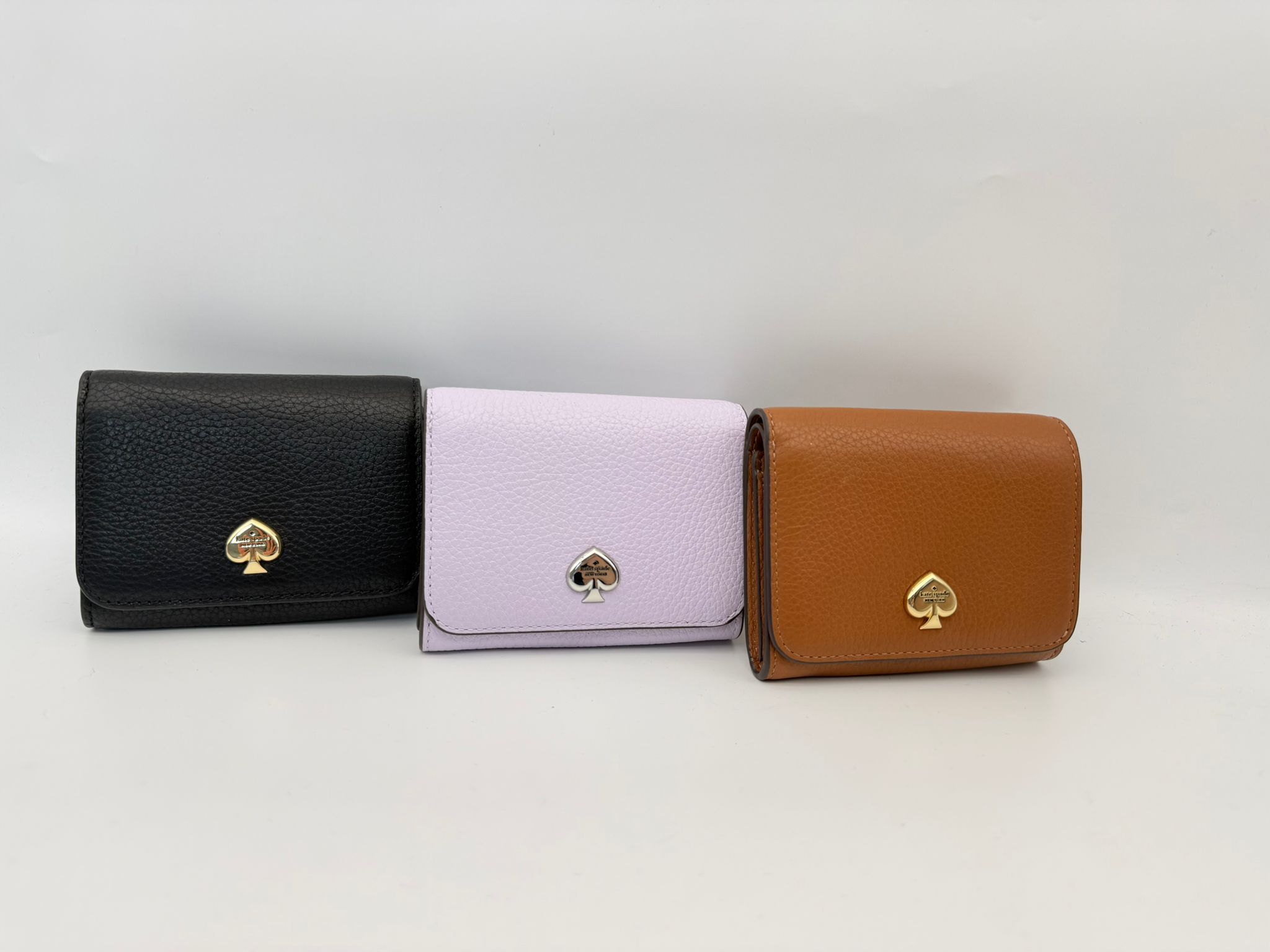 LYS01538 Kate spade 荔枝紋柔軟前翻葵扇logo短銀包