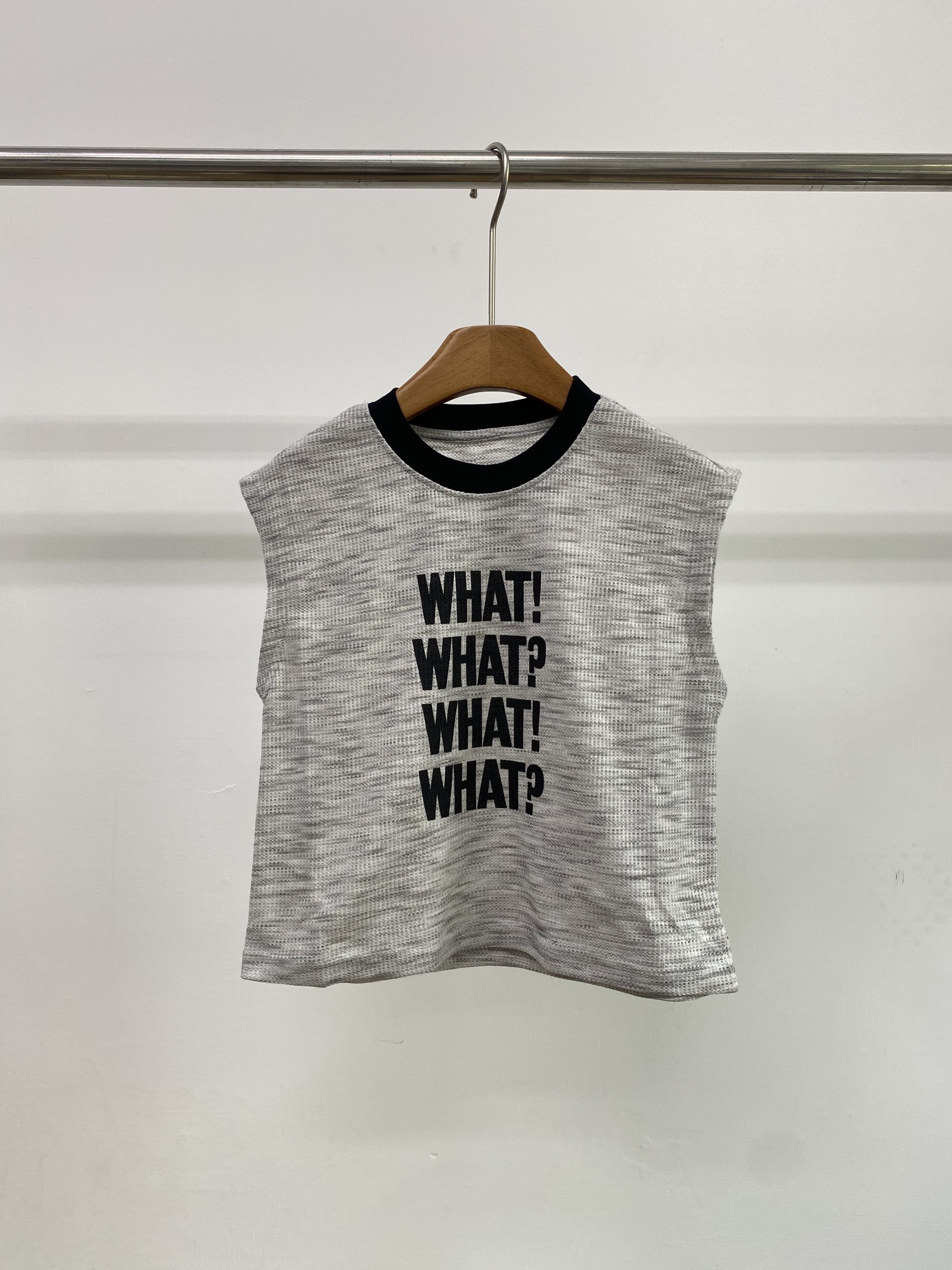 A04864潮男圓領無袖上衣