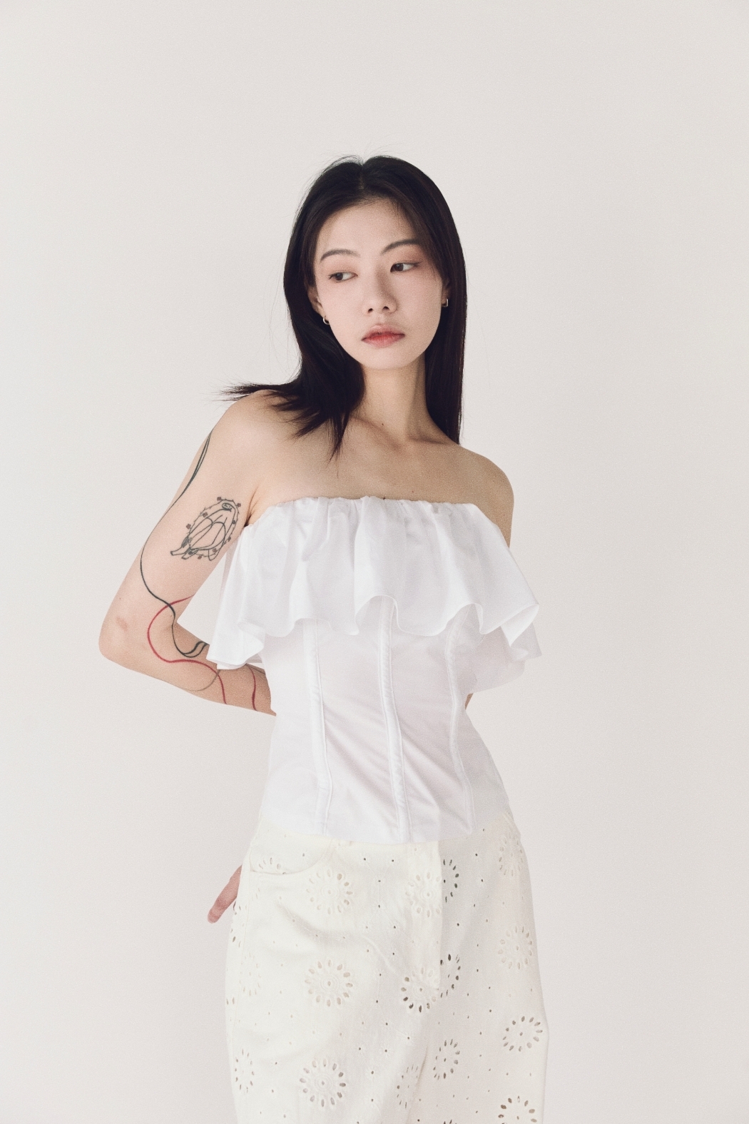 曲線魚骨波浪背心-白