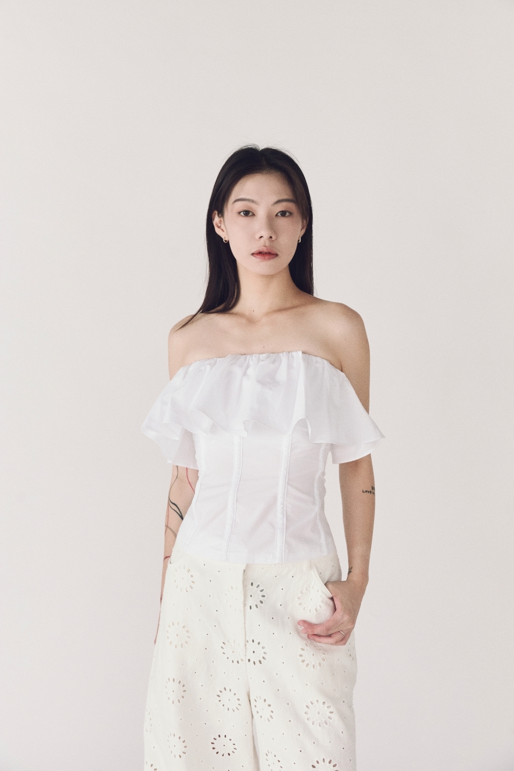 曲線魚骨波浪背心-白