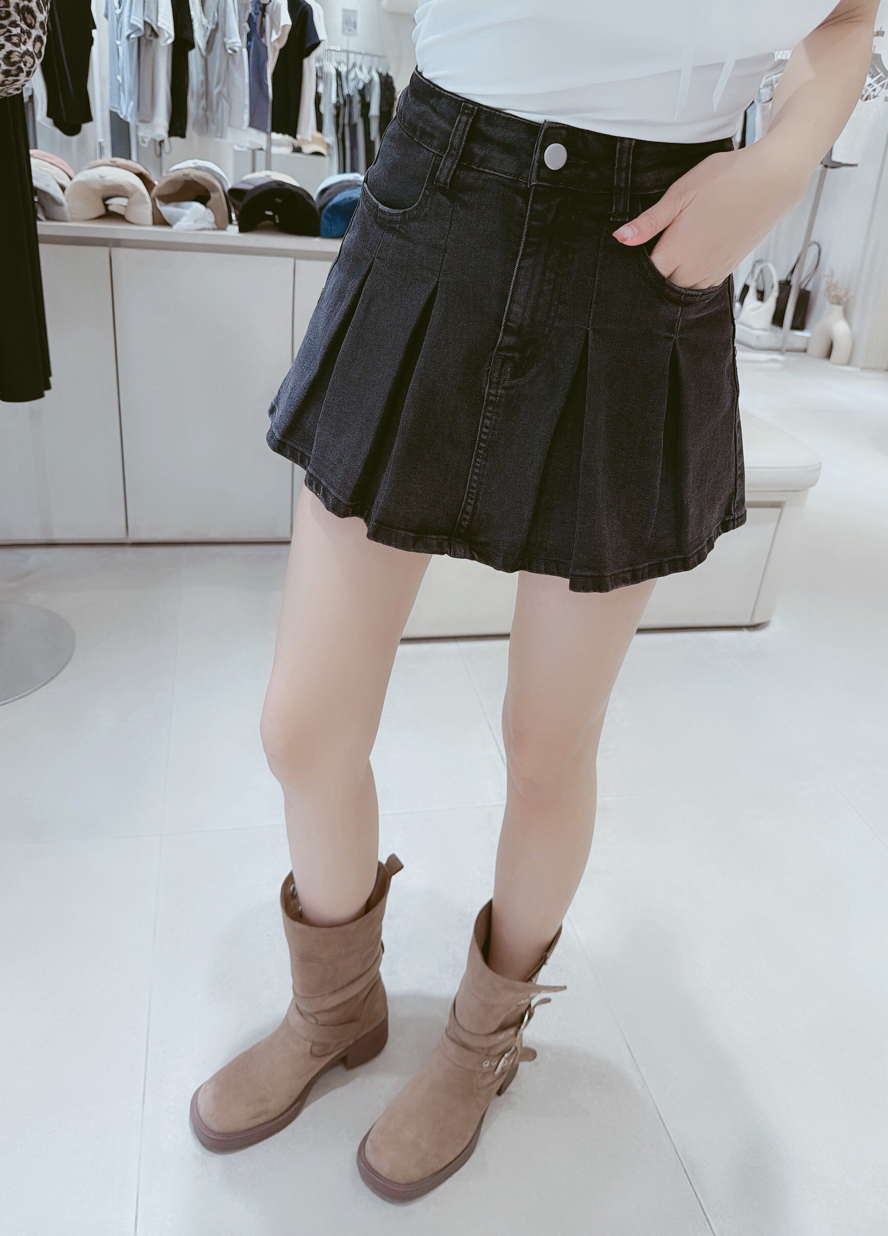 百摺牛仔短褲裙 8359藍 8361黑