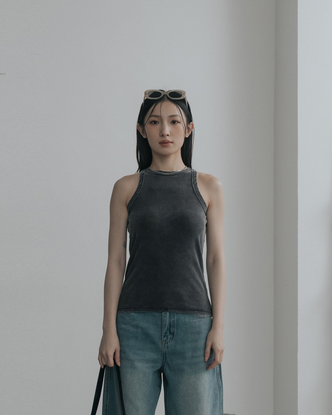 Plain washed shoulder fitted vest - black S/M【01150477】in stock+pre-order