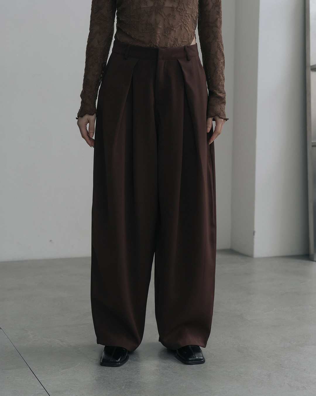 Simple pleated low-waisted cocoon-shaped suit trousers - coffee S/M/L【04030518】in stock+pre-order