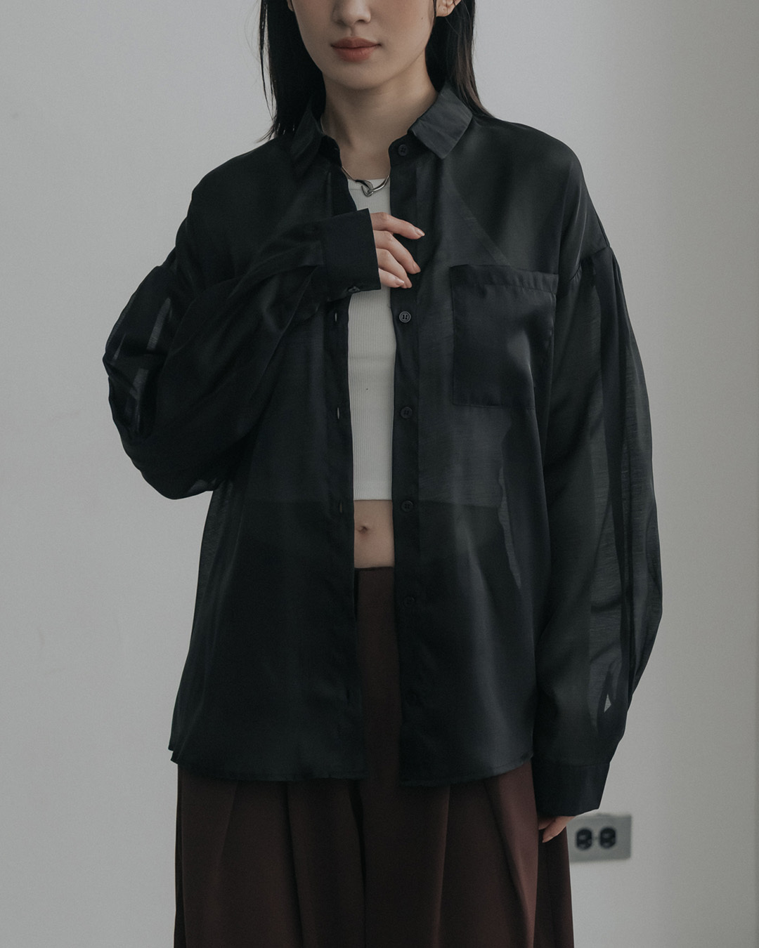 Sheer single-pocket pleated long-sleeved shirt - black【01025773】in stock+pre-order