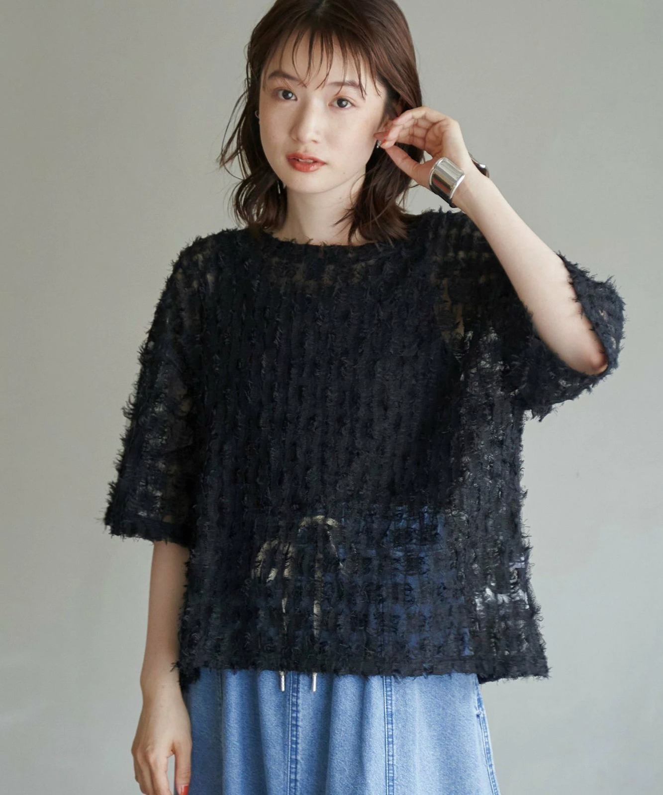 CN 羽毛薄紗套頭衫和背心套裝 SET