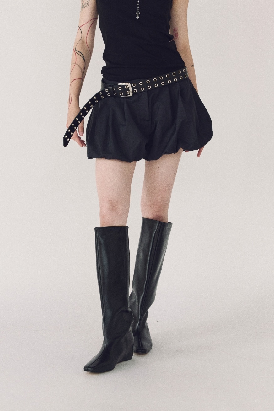 雙褶花苞西裝短褲