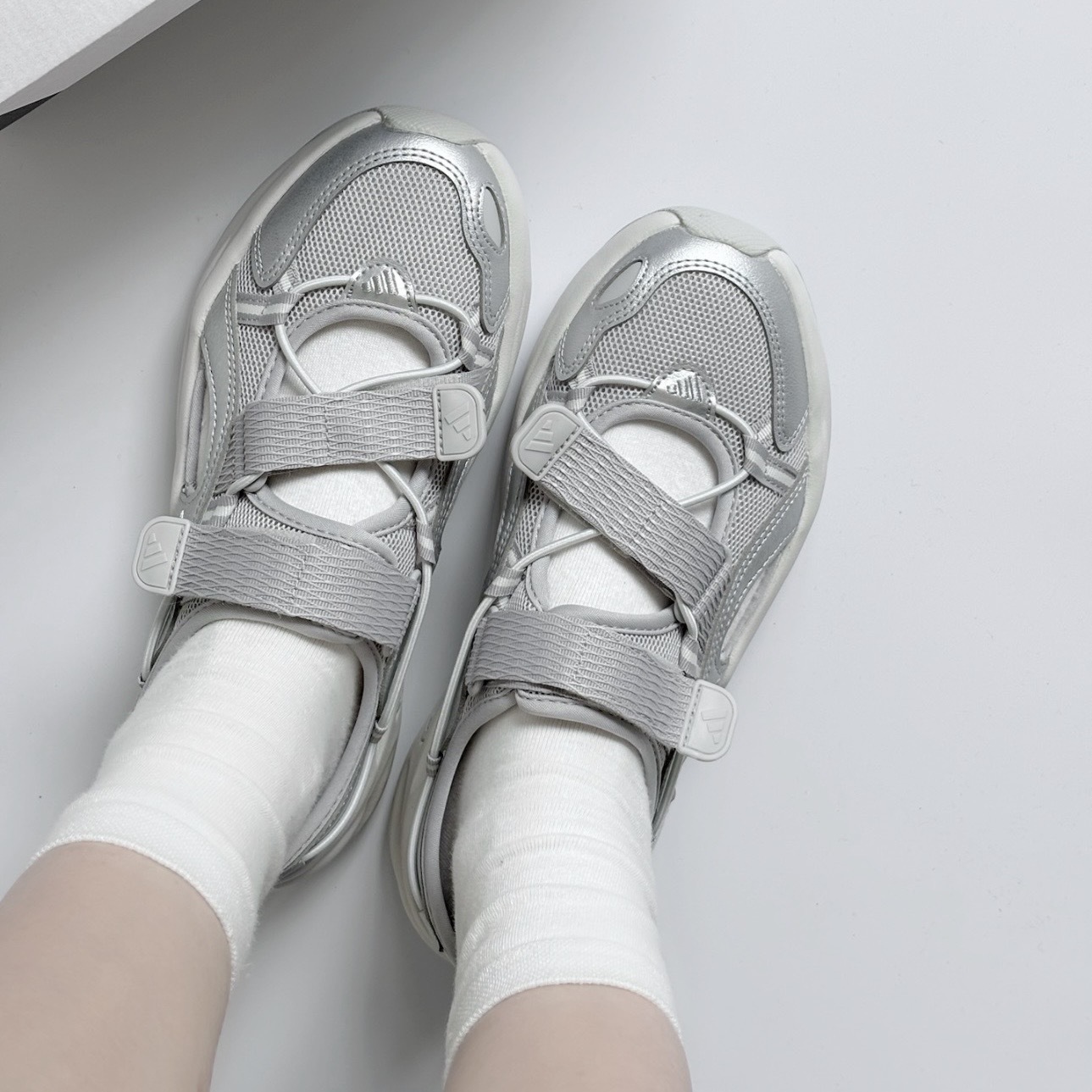 ADIDAS OZWAVE SANDAL 灰銀 溯溪鞋 舒適 防滑 抗沖擊 愛迪達 男女同款 JS4580