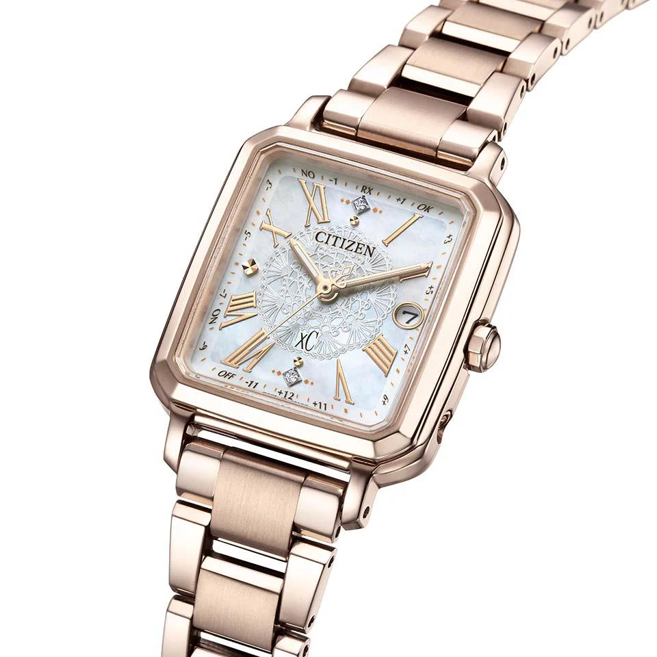 萬年鐘錶 - Citizen 星辰錶 XC  限量版櫻花粉鈦金屬附皮錶帶套組光動能電波女錶 ES9506-54N   錶徑25MM