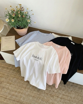 YD021 REFRESH 莫代爾清新文字TEE