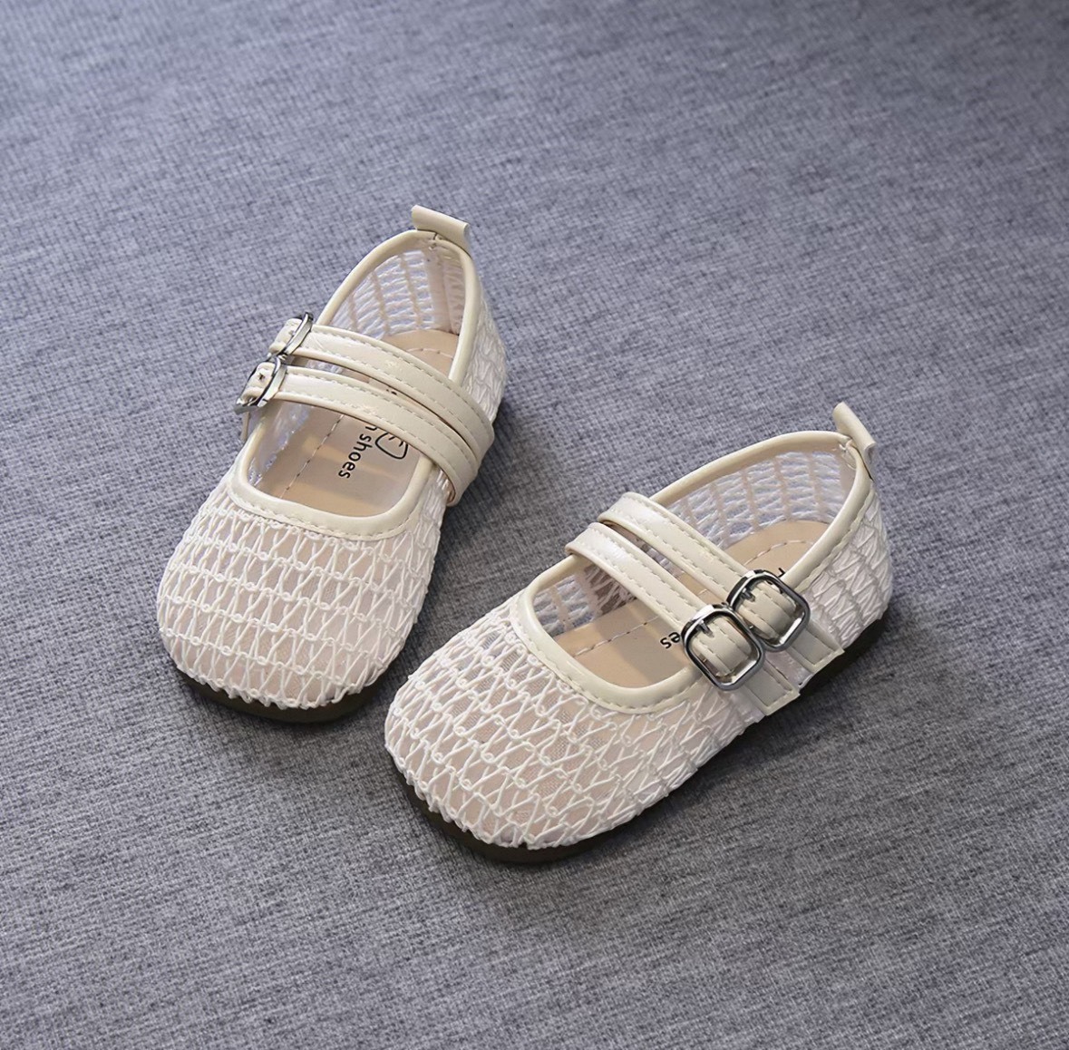 透明網狀娃娃鞋