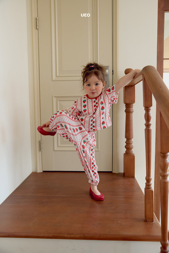 正韓夏UEO 兩色點點草莓套裝