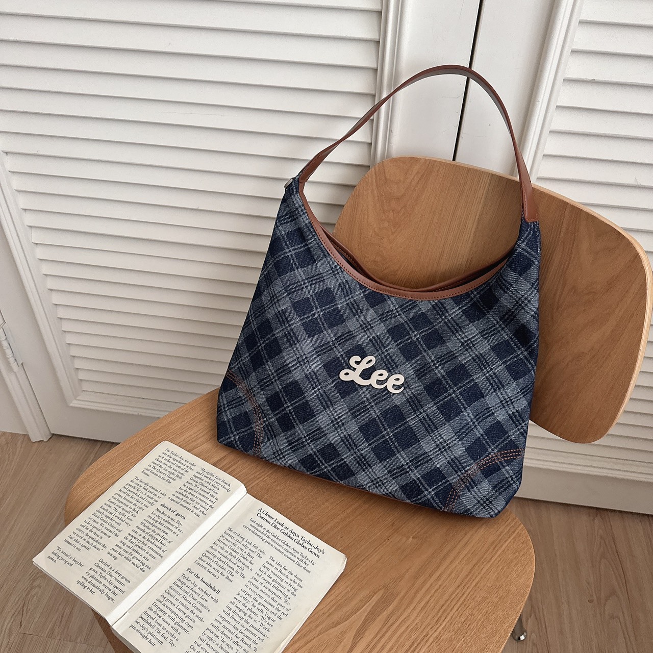 （現貨）LEE 英倫風 復古格紋 單肩包 LE250275M