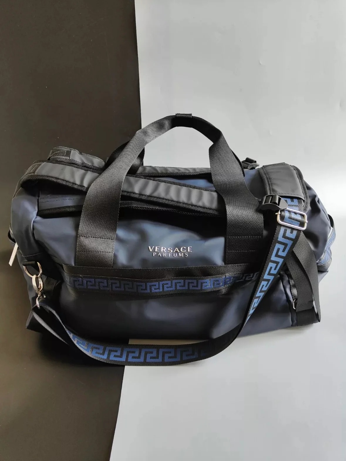 Versace 香水贈品2合1旅行袋