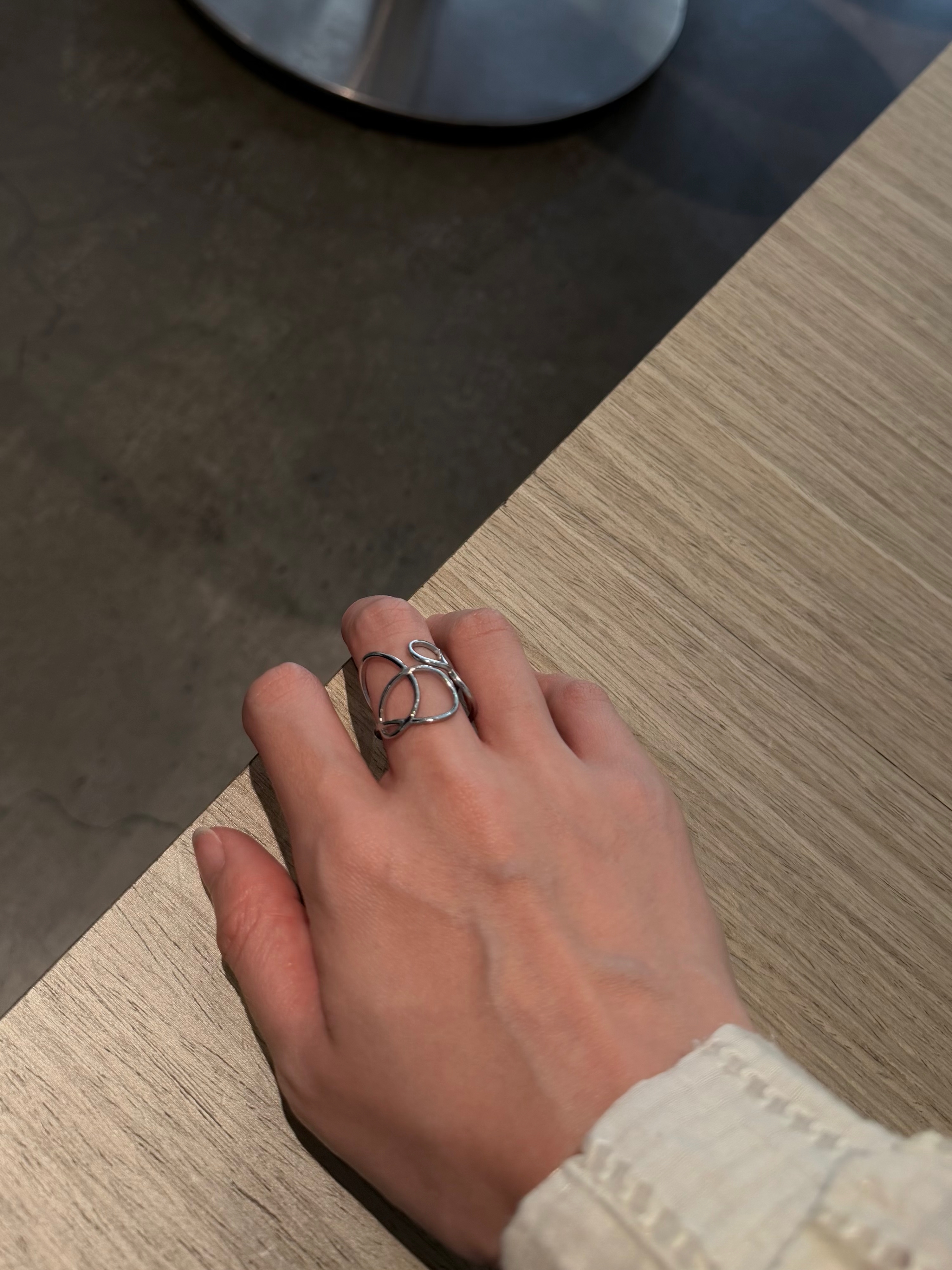 loop art ring