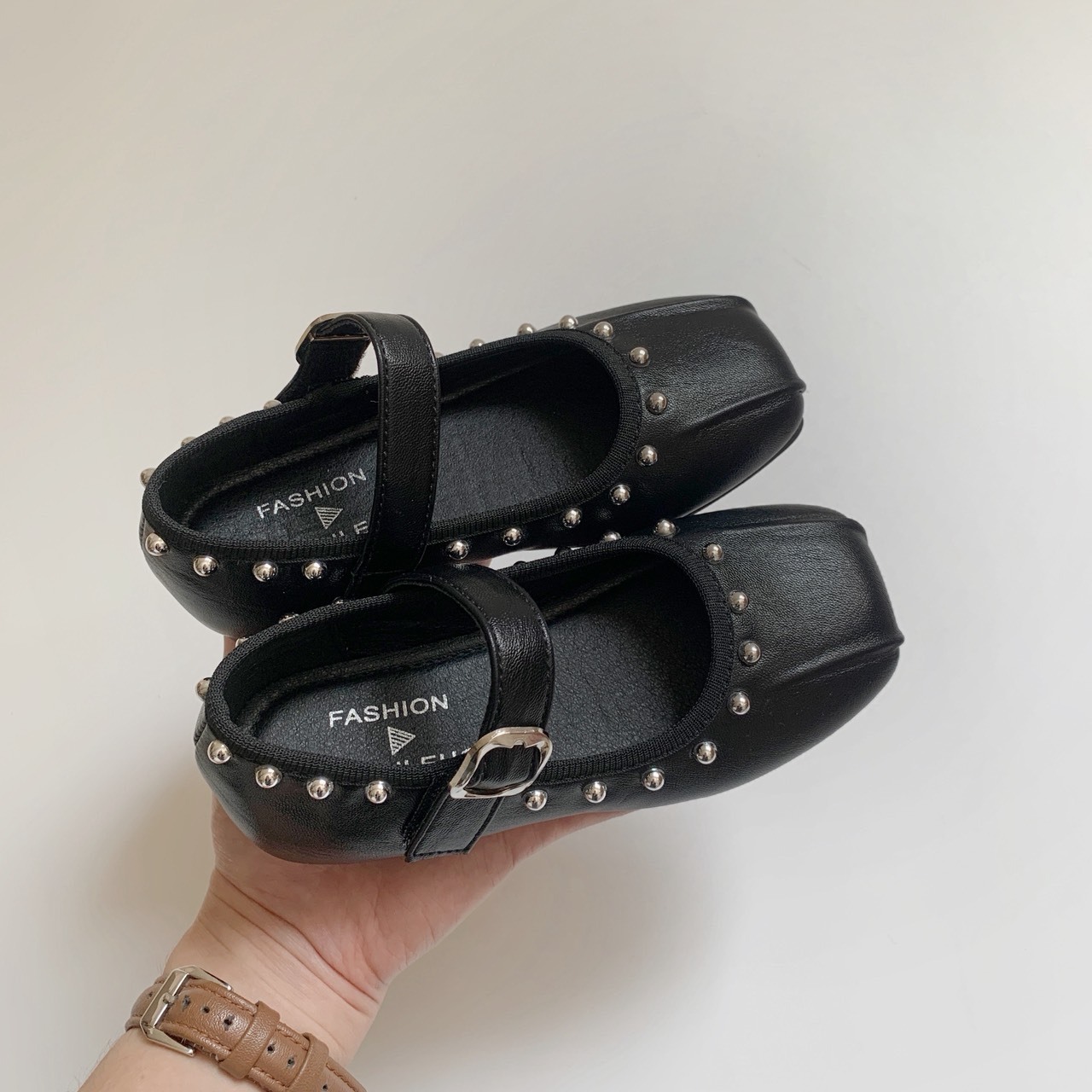 個性鉚釘娃娃鞋