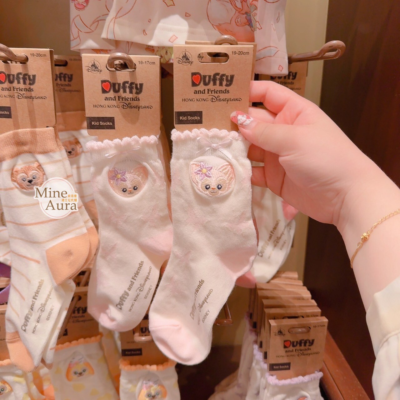 玲娜貝兒 Lina bell 刺繡大頭 圖案 兒童襪 襪子 -香港迪士尼樂園