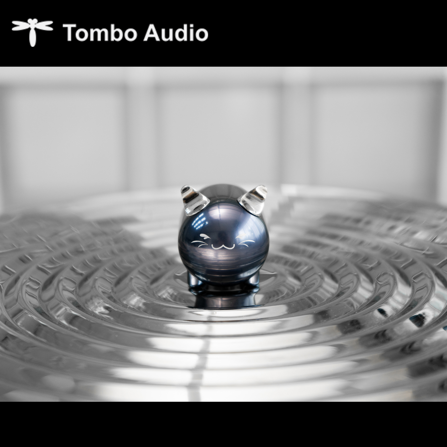 Tombo Audio Meow Room Acoustic Control Ti Black Beauty Shot Front