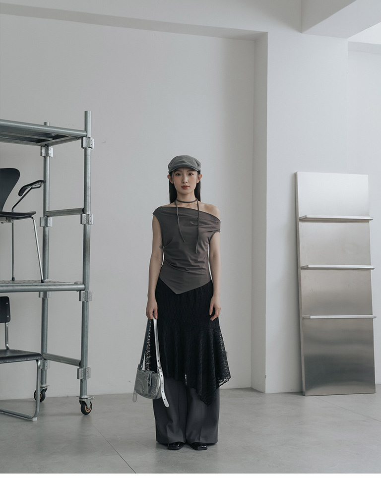 Cooling top with asymmetrical off-shoulder design and tie-up details - gray【01099533】in stock+pre-order