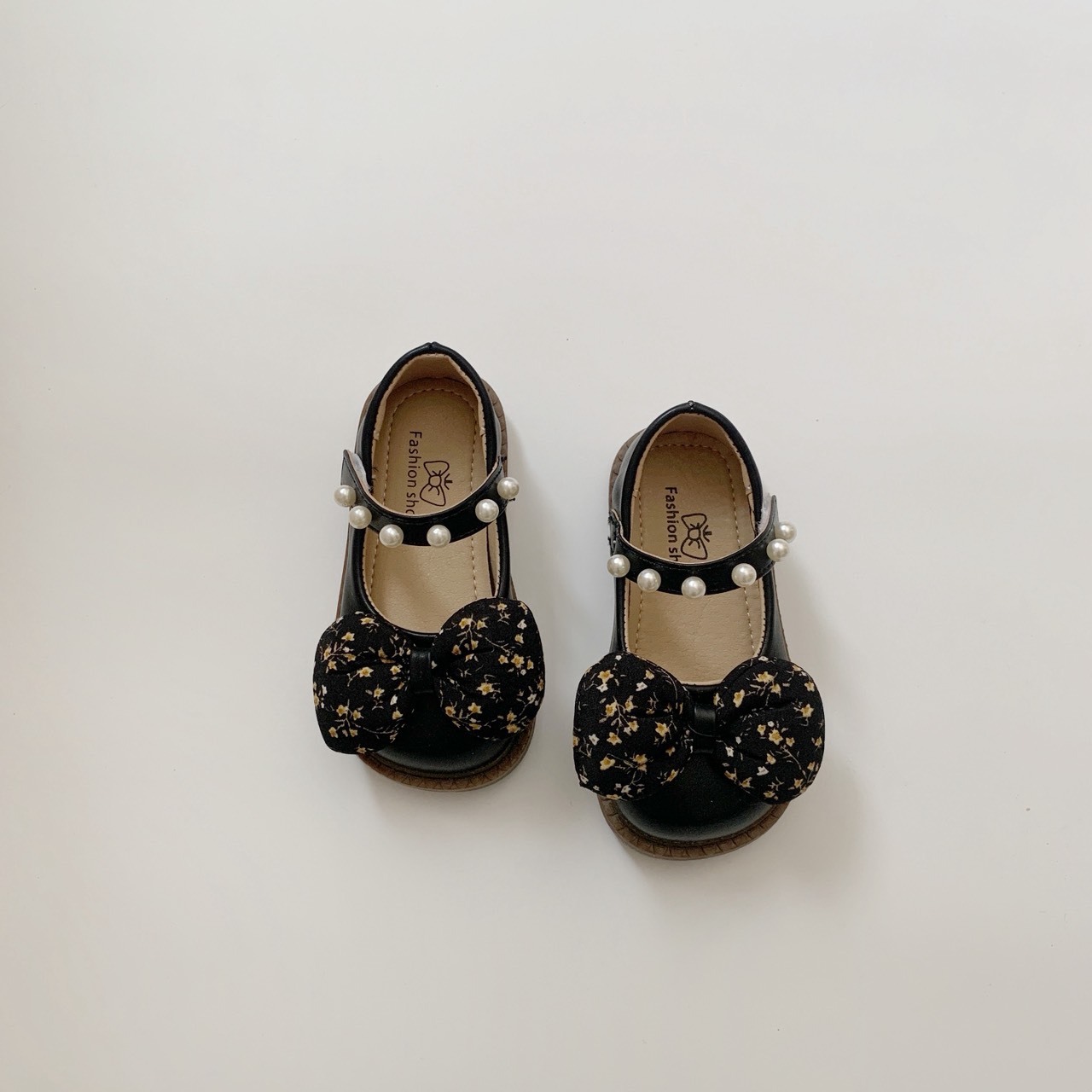 碎花蝴蝶結珍珠娃娃鞋