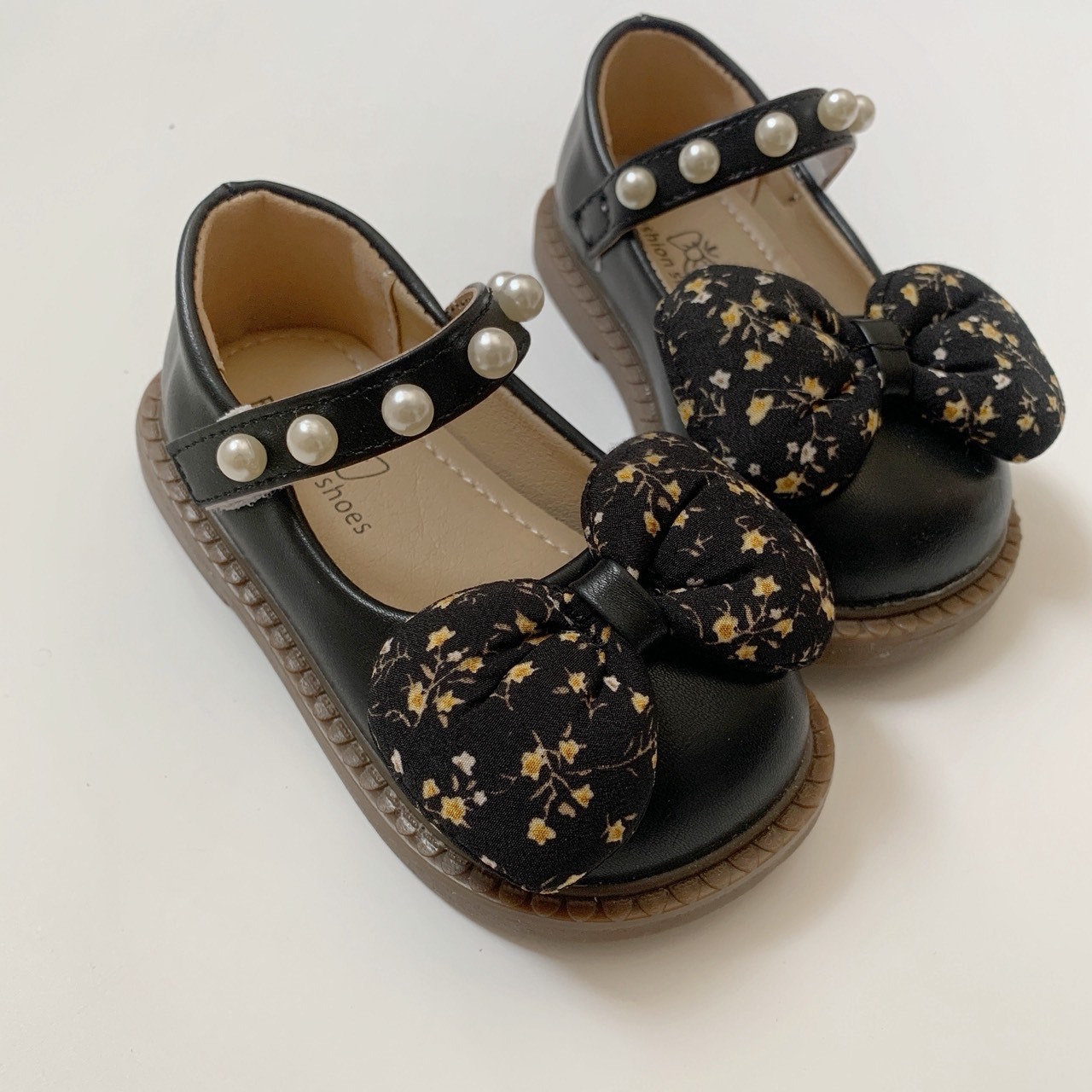 碎花蝴蝶結珍珠娃娃鞋
