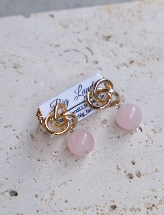 [Big Land] 粉玉石耳環 | 鈦 | 耳針 | NO.442