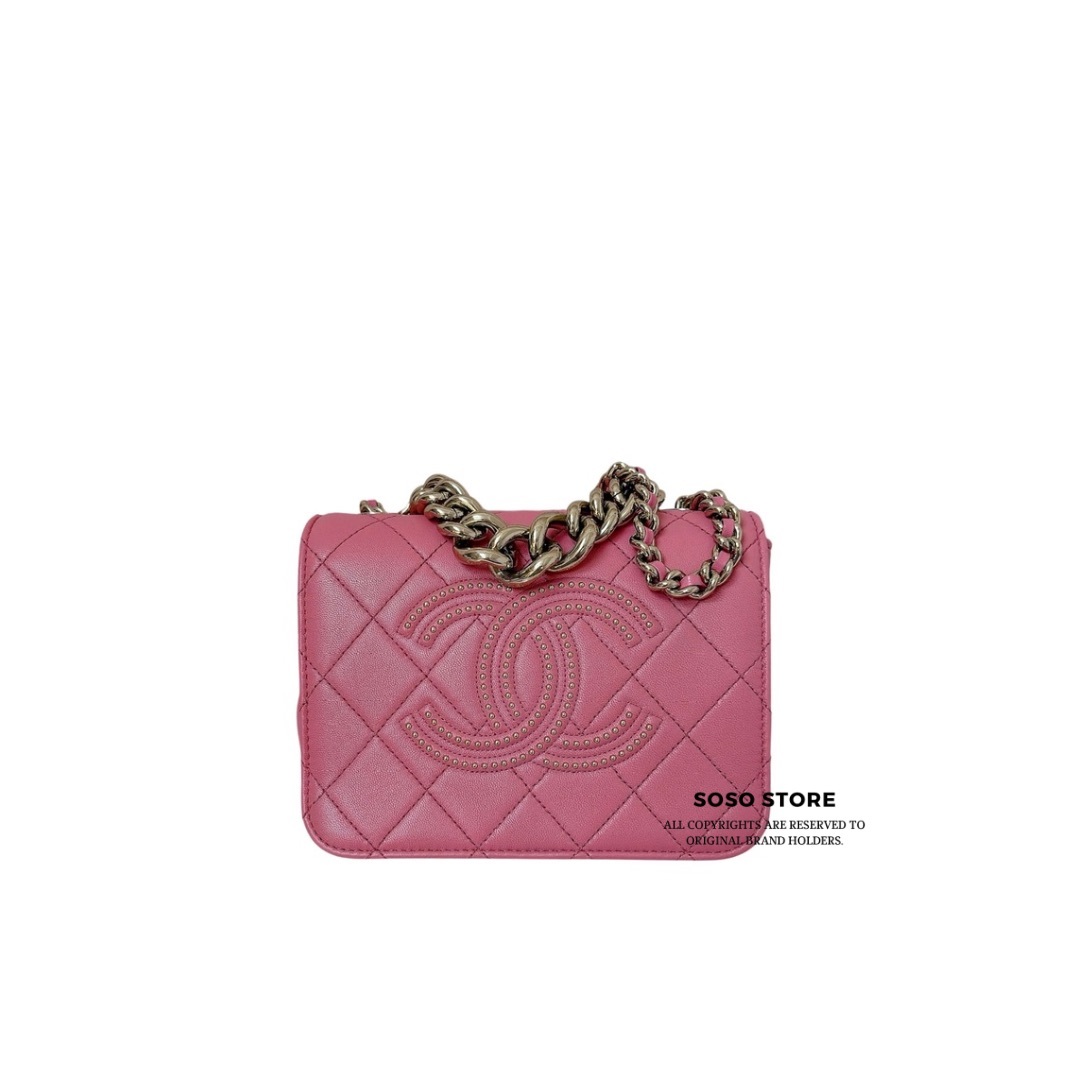 Chanel Beauty Begins Flap Bag - Pink / GHW