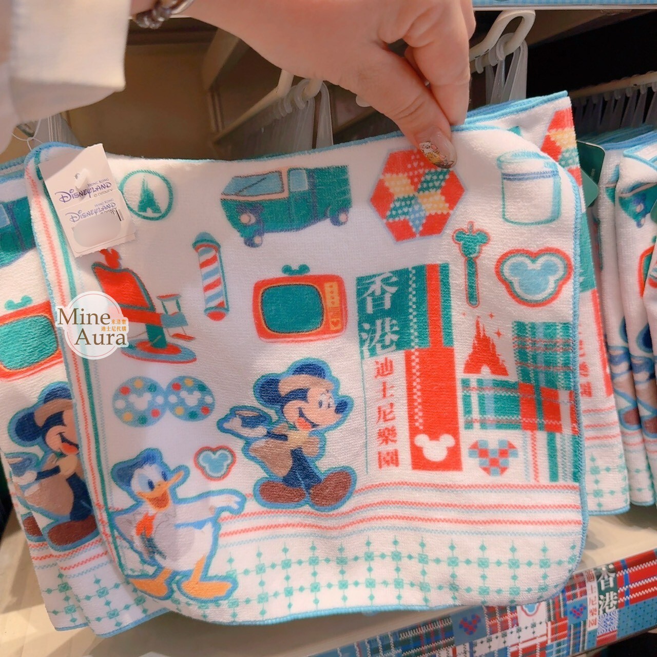 米奇與好友懷舊香港系列 圖案 隨身 毛巾 方巾 -香港迪士尼樂園