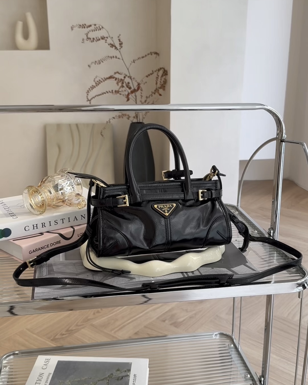 PRADA｜BONNIE 皮革迷你手袋 黑色