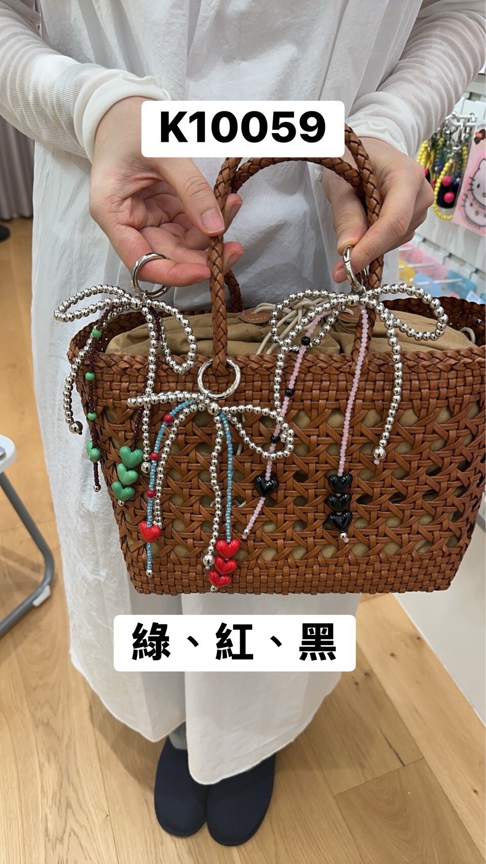 K10059蝴蝶結撞色愛心珠吊飾(綠'紅'黑)
