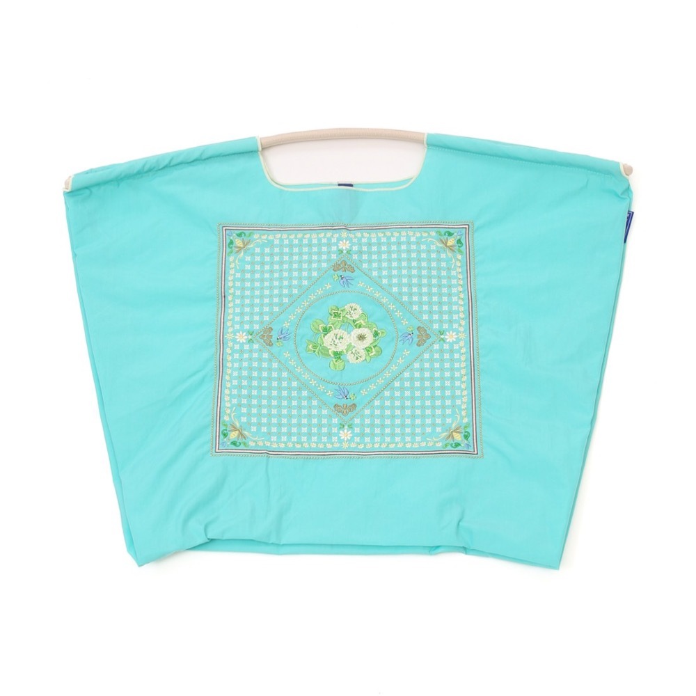 WHITE CLOVER (L) 藍 30117536