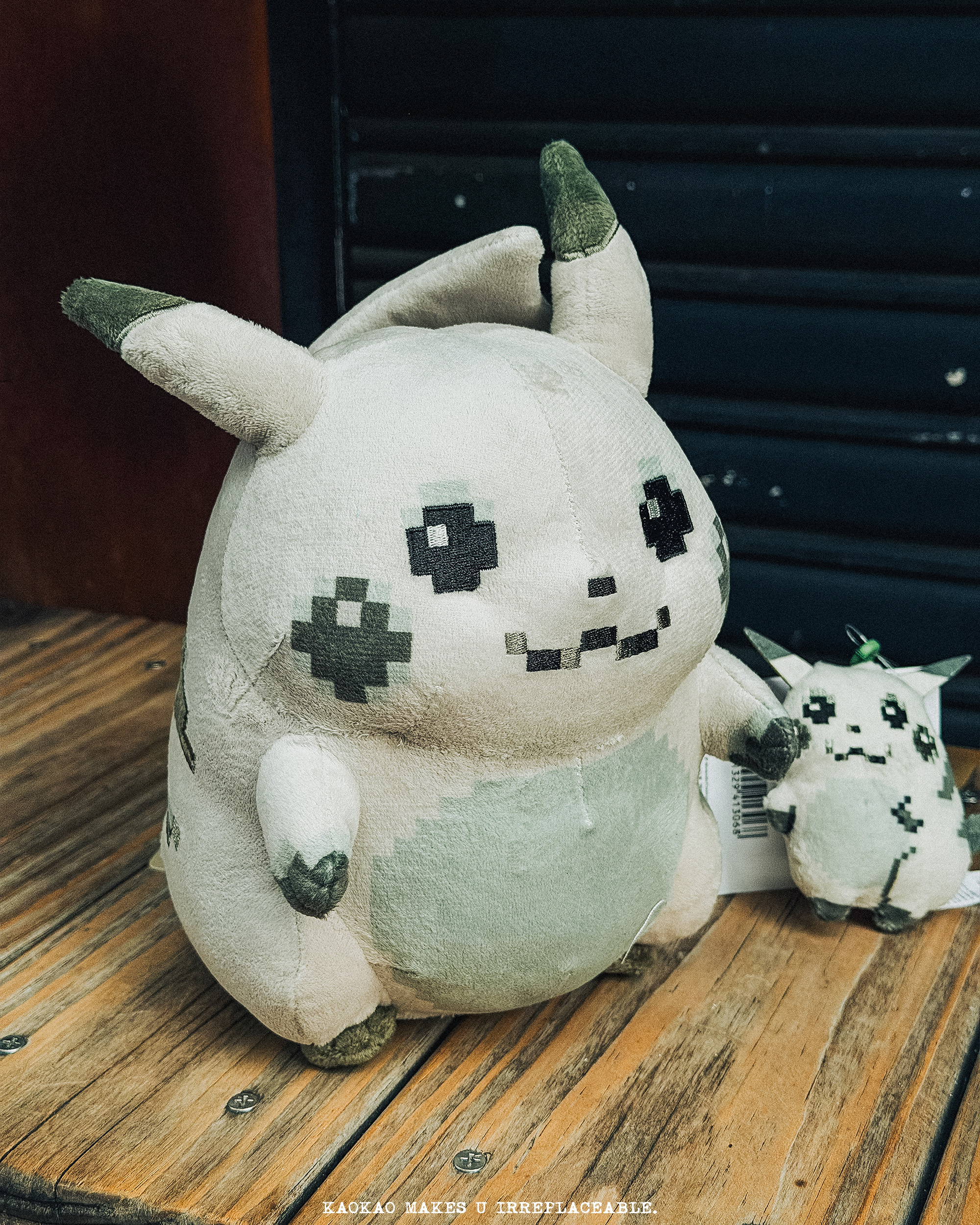 代購-最初的皮卡丘回來了 《寶可夢》30週年 像素風格皮卡丘  限定限量商品  Pokemon Center 娃娃/吊飾