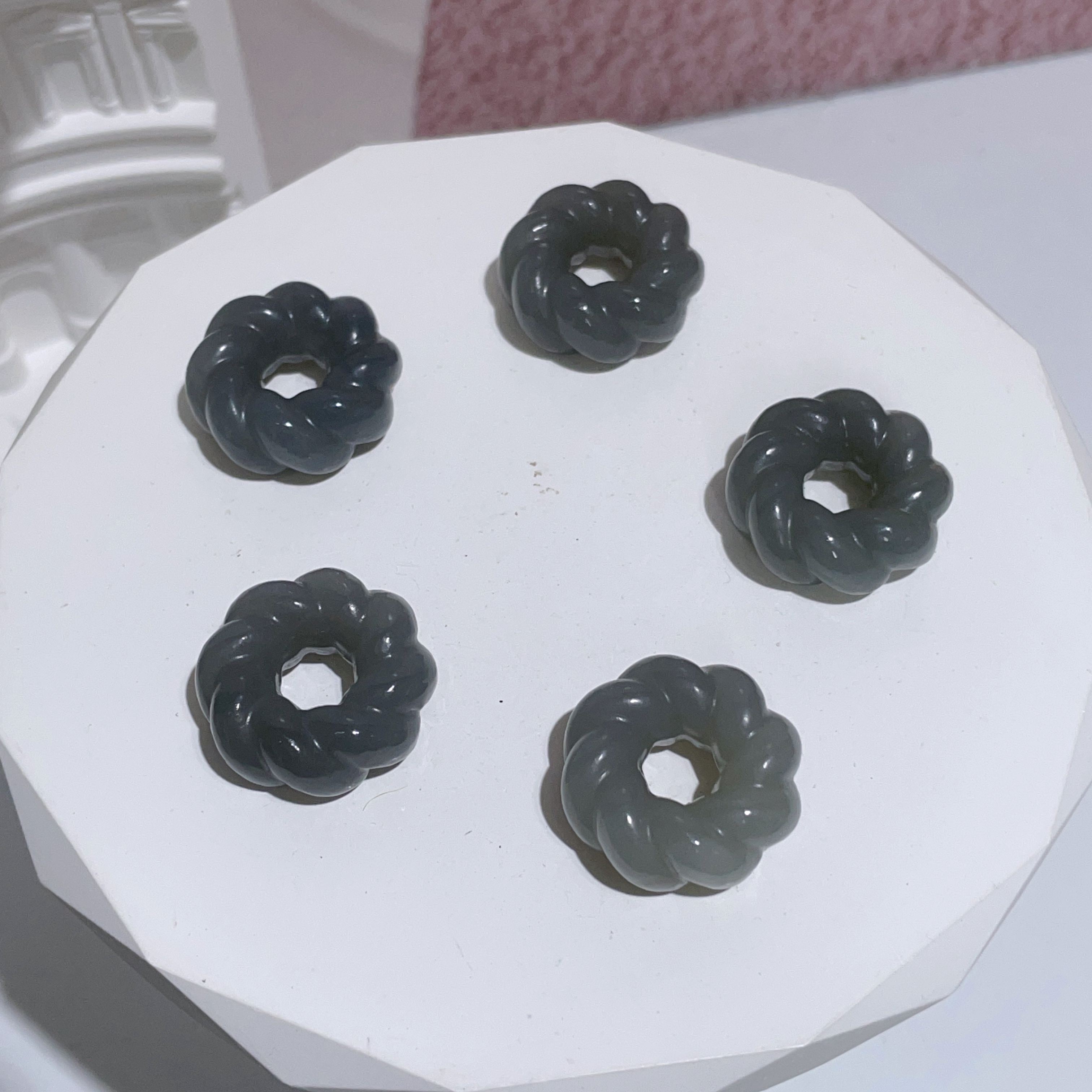 和田玉扭紋吊墜
