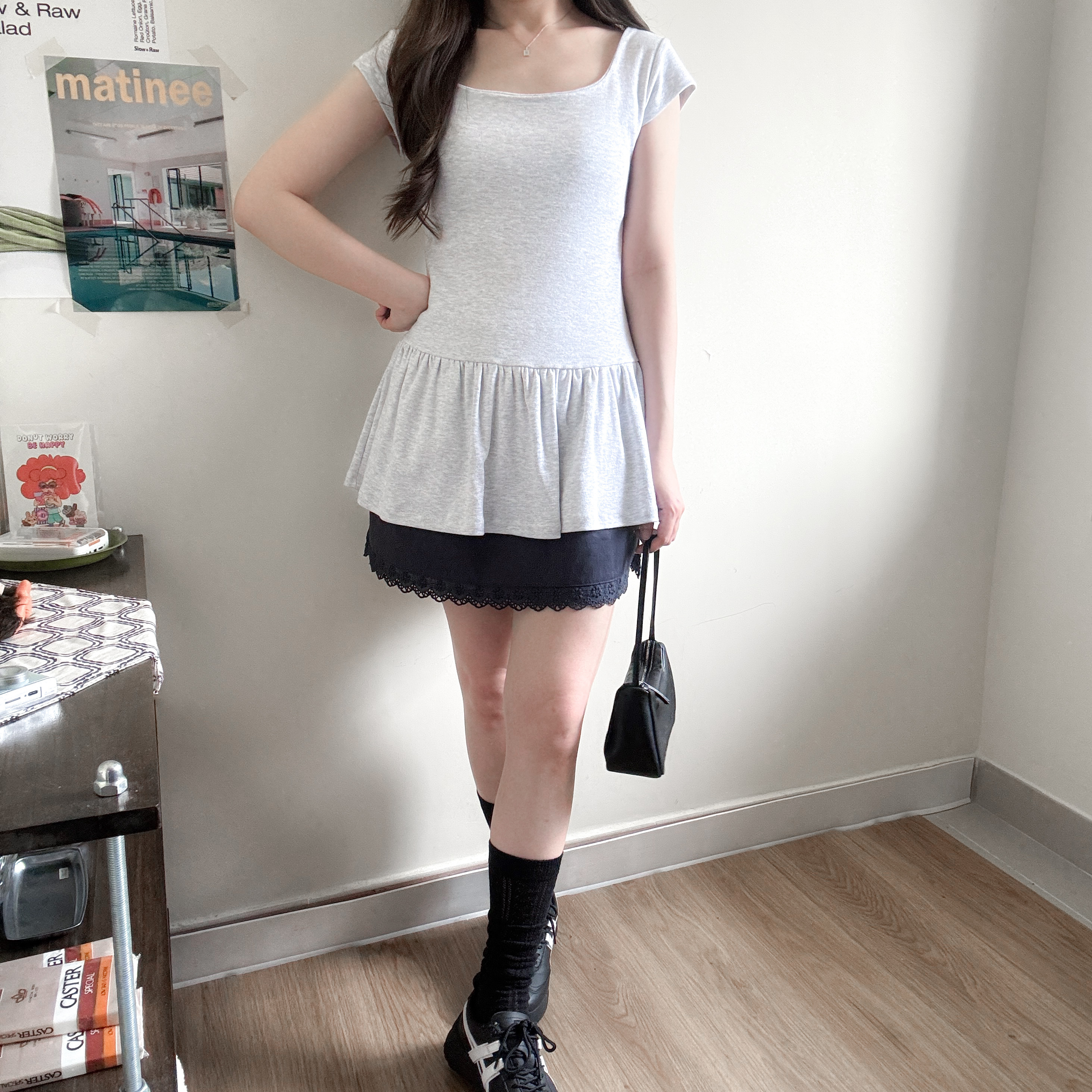 Ruffle下擺U領長top