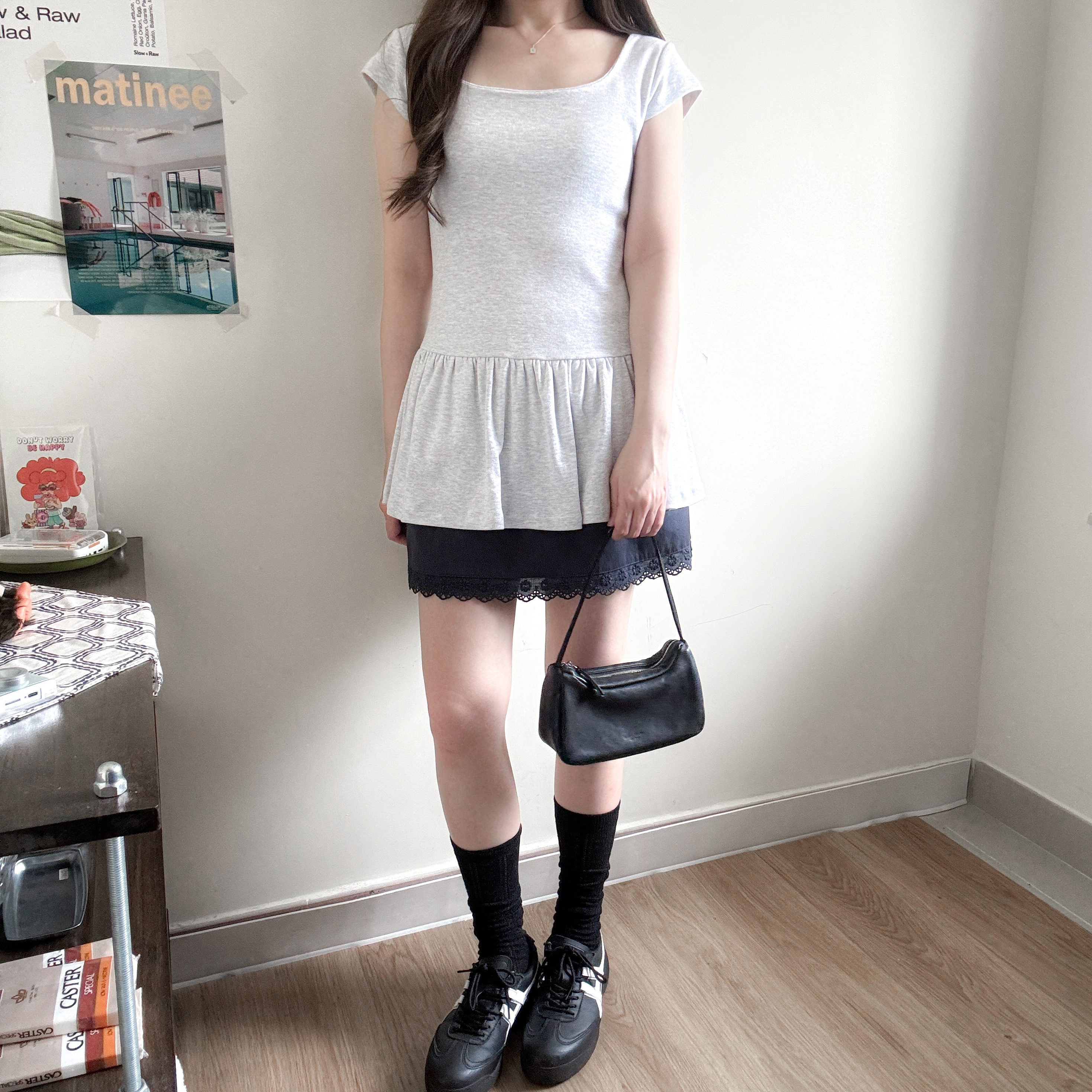 Ruffle下擺U領長top