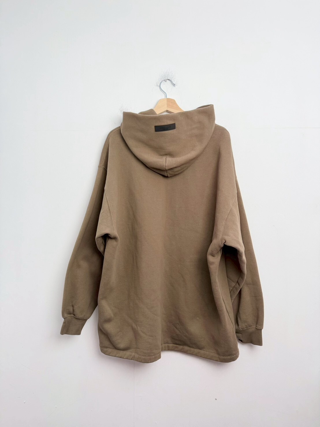 FEAR OF GOD ESSENTIALS Brown Relaxed Hoodie SIZE L