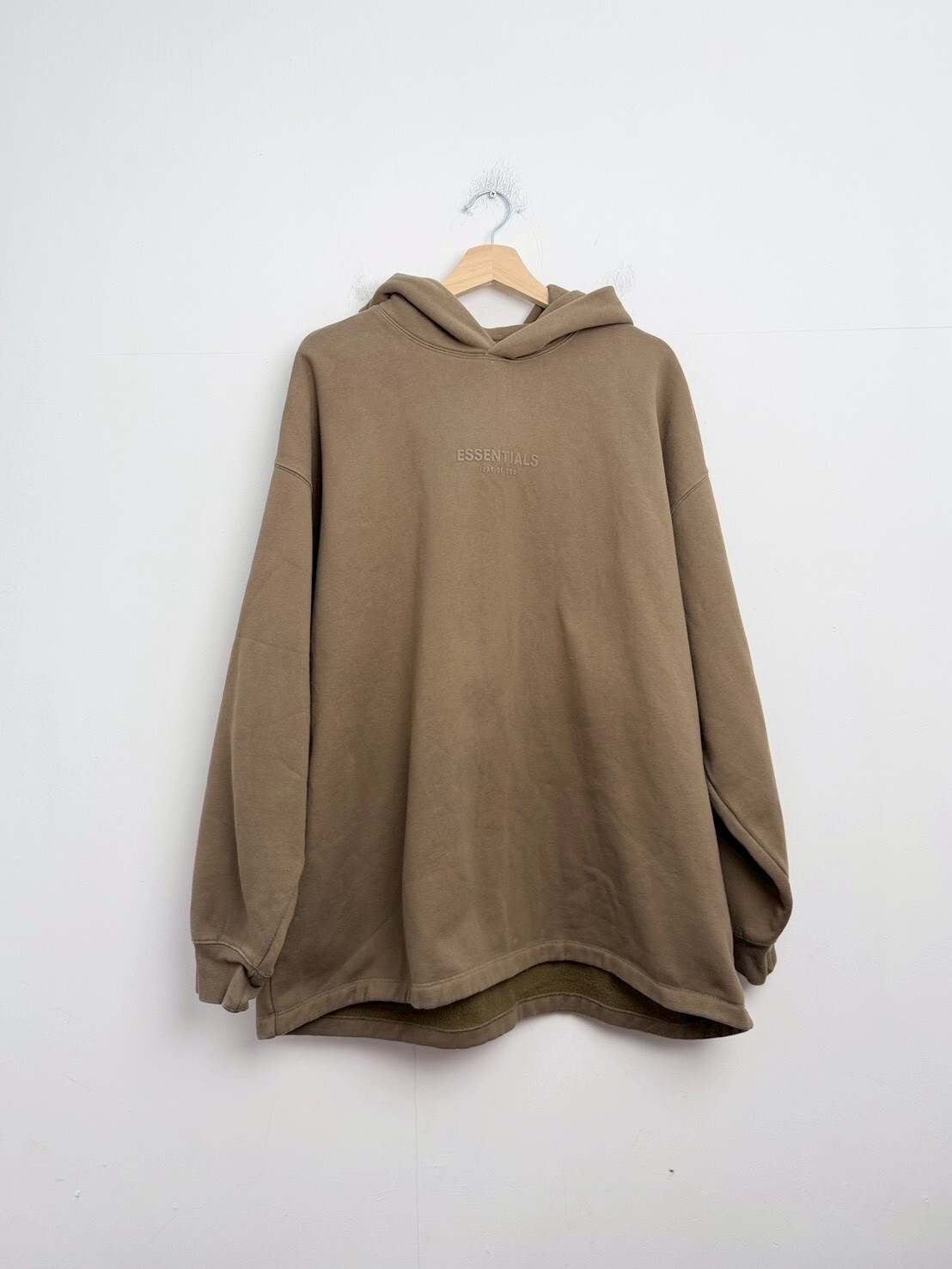 FEAR OF GOD ESSENTIALS Brown Relaxed Hoodie SIZE L