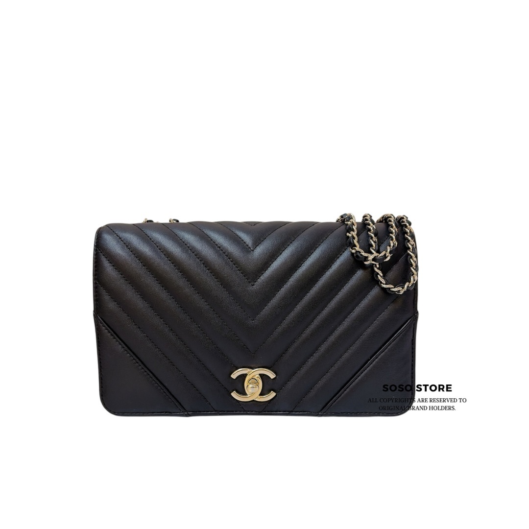 Chanel Chanel V-Stitch Flap Bag - Black / GHW