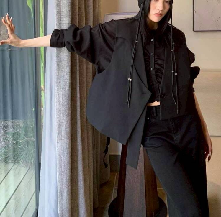 【現貨】V領單扣西裝馬甲｜俐落有型・顯腰顯瘦百搭款